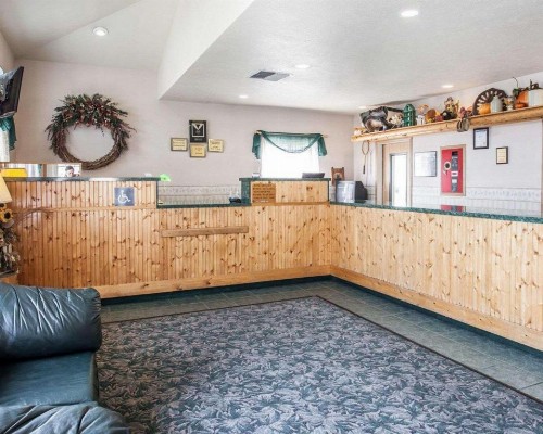 Rodeway Inn & Suites - image 3