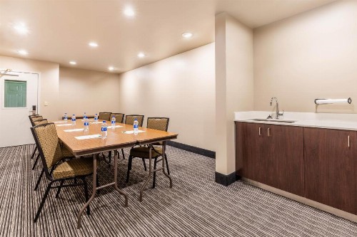 La Quinta by Wyndham Spokane Valley - image 2