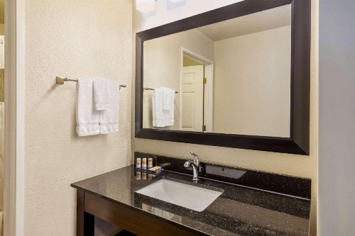 La Quinta by Wyndham Spokane Valley - image 28