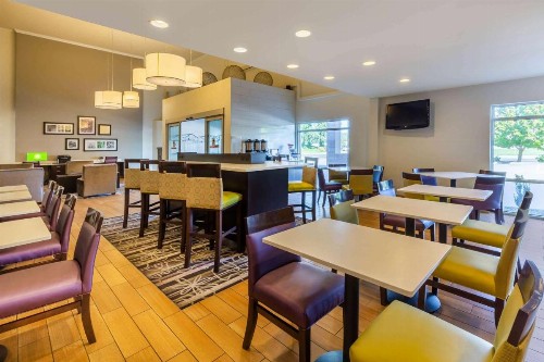 La Quinta by Wyndham Spokane Valley - image 4