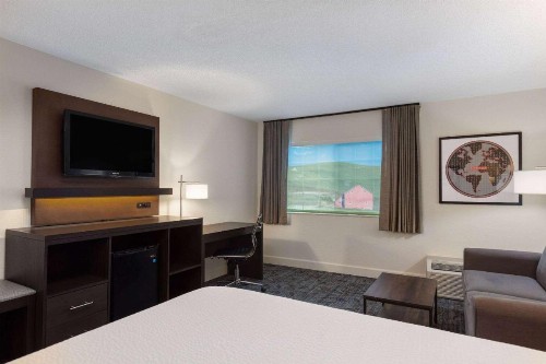 Ramada by Wyndham Spokane Airport - image 25