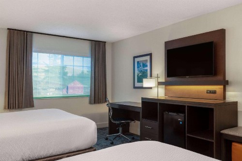 Ramada by Wyndham Spokane Airport - image 27