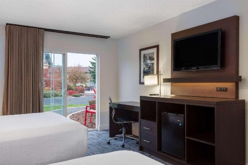 Ramada by Wyndham Spokane Airport - image 31