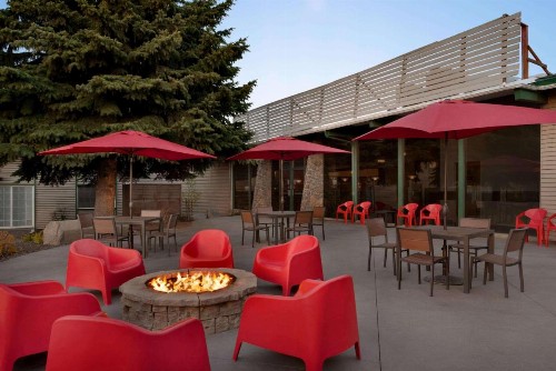 Ramada by Wyndham Spokane Airport - image 40