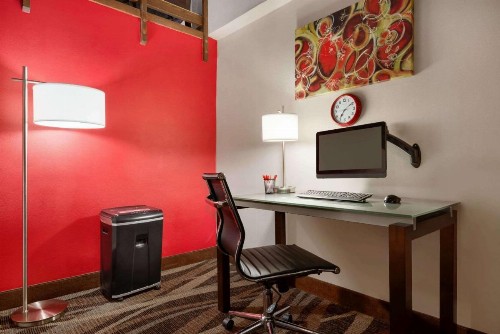 Ramada by Wyndham Spokane Airport - image 47