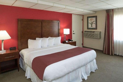 Ramada by Wyndham Downtown Spokane - image 17