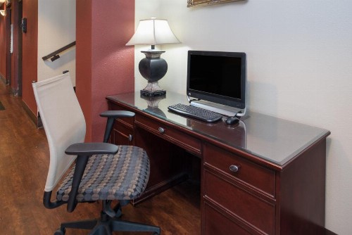 Ramada by Wyndham Downtown Spokane - image 19
