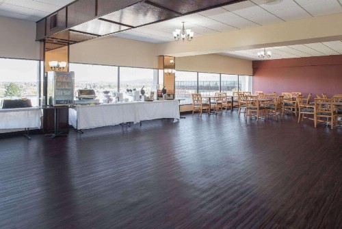 Ramada by Wyndham Downtown Spokane - image 24