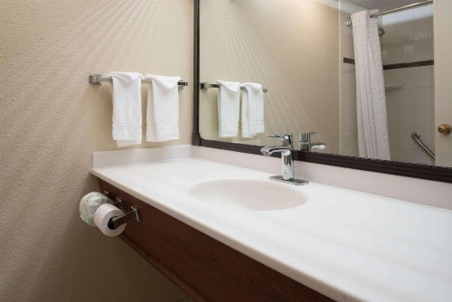 Ramada by Wyndham Downtown Spokane - image 27
