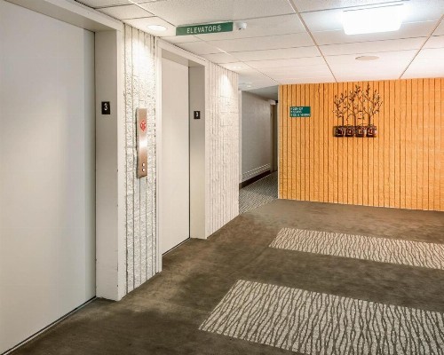 Ramada by Wyndham Downtown Spokane - image 3