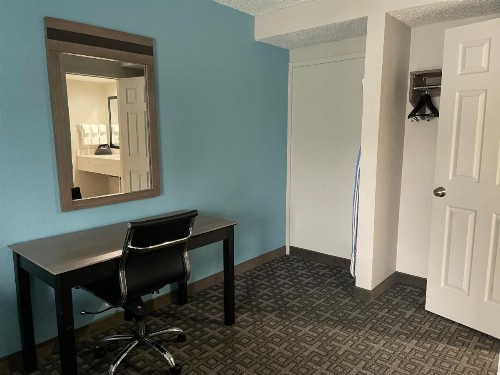 Days Inn & Suites by Wyndham Spokane - image 33