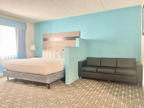 Days Inn & Suites by Wyndham Spokane - image 40