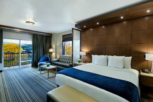 Oxford Suites Spokane Downtown