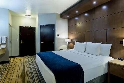 Oxford Suites Spokane Downtown - image 30