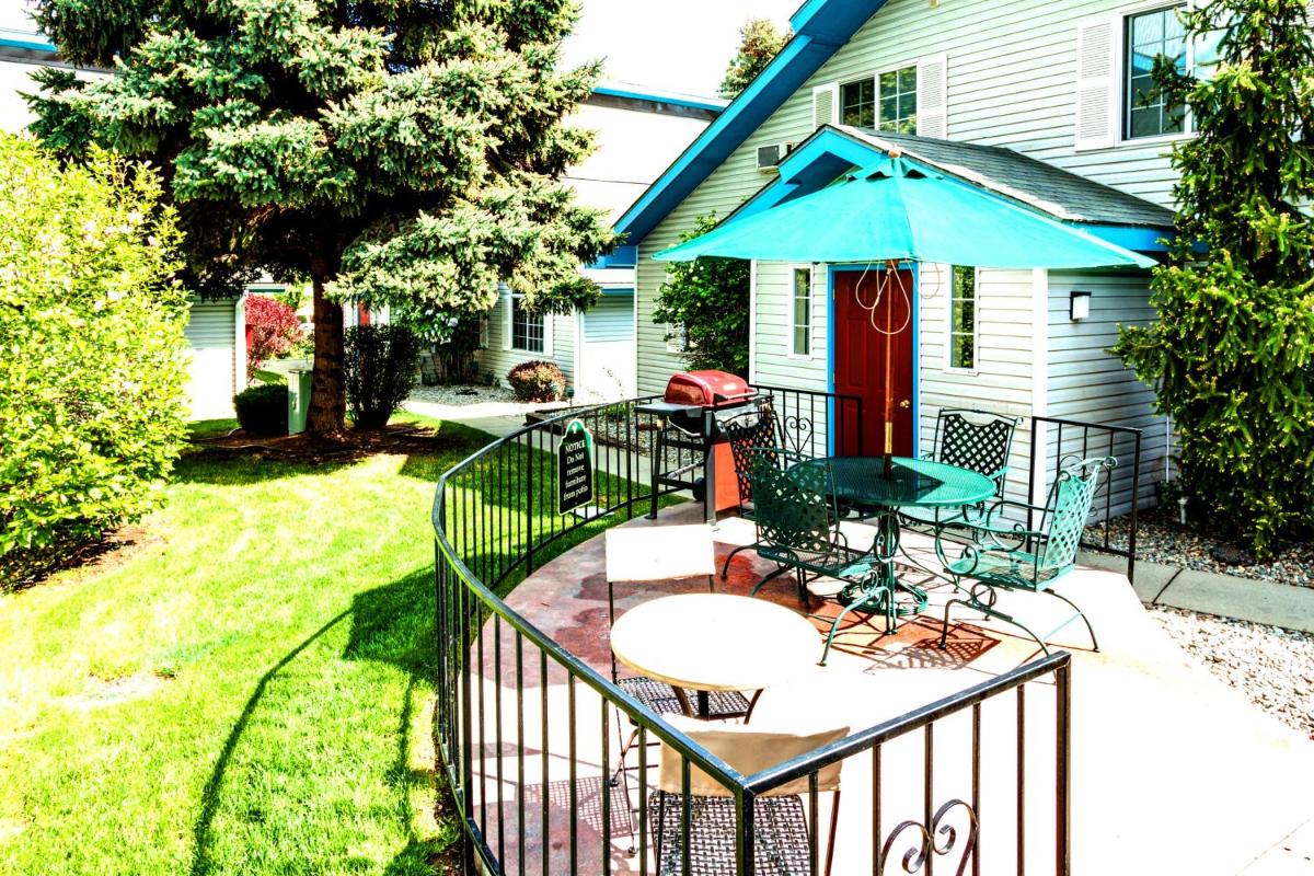 Turning Leaf Furnished Townhomes - image 7