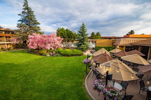 Mirabeau Park Hotel - image 16