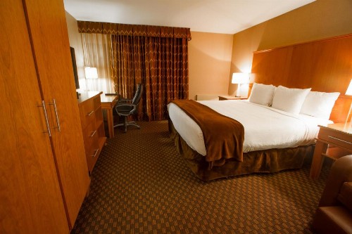 Mirabeau Park Hotel - image 29