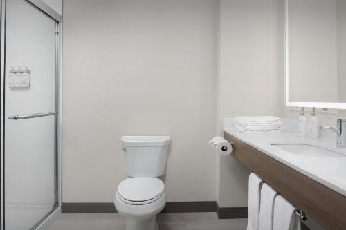 Holiday Inn Spokane Airport an IHG Hotel - image 46
