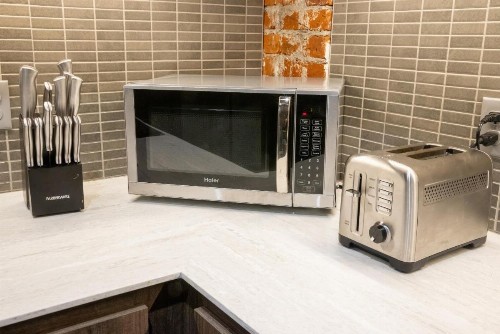 Montvale Hotel - image 22