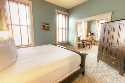 Montvale Hotel - image 29