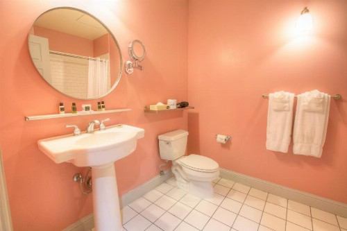 Montvale Hotel - image 31