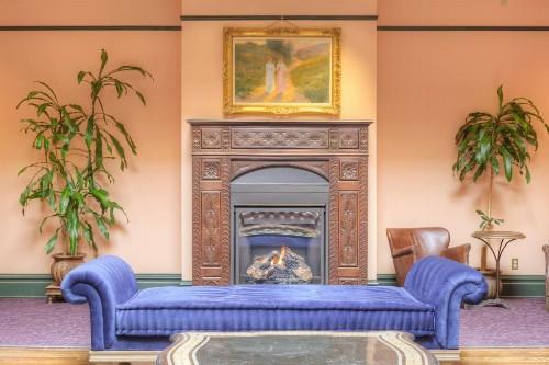 Montvale Hotel - image 45