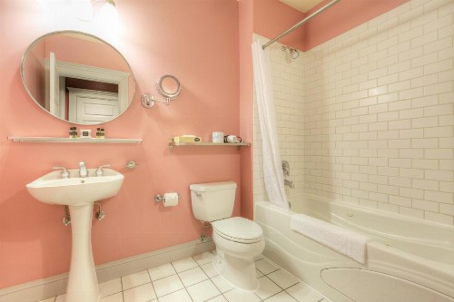 Montvale Hotel - image 46