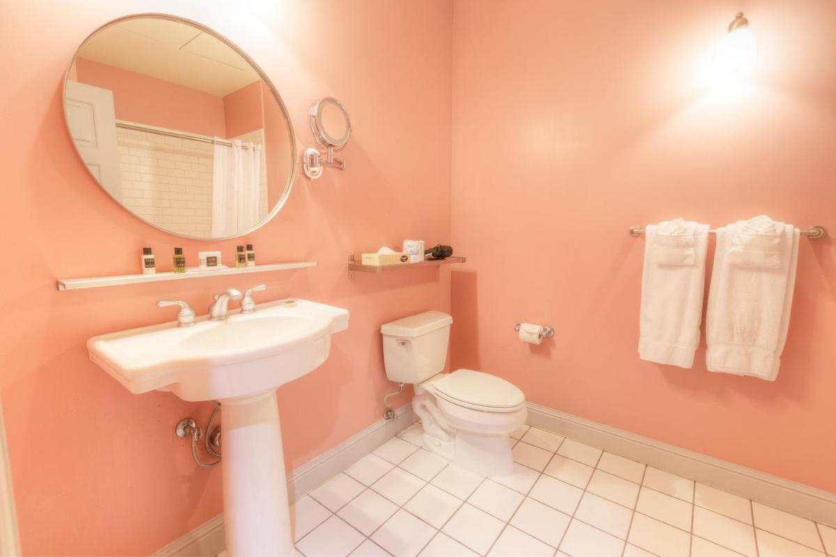 Montvale Hotel - image 6