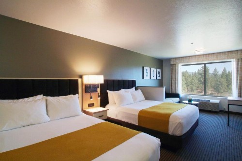 Oxford Suites Spokane Valley - image 2