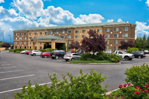 Oxford Suites Spokane Valley - image 4