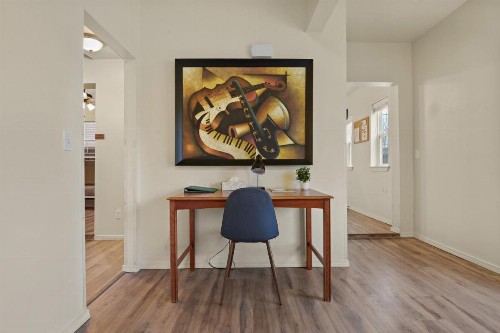 Maple Leaf Manor Furnished Apartments - image 8