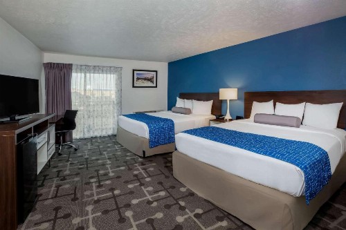 Baymont by Wyndham Spokane - image 29