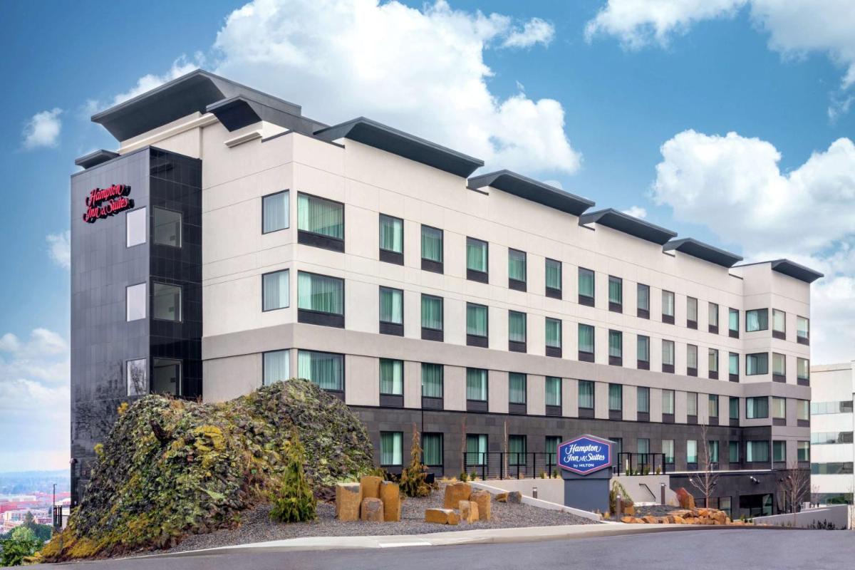 Hampton Inn & Suites Spokane Downtown-South - image 2