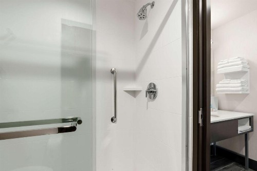 Hampton Inn & Suites Spokane Downtown-South - image 22