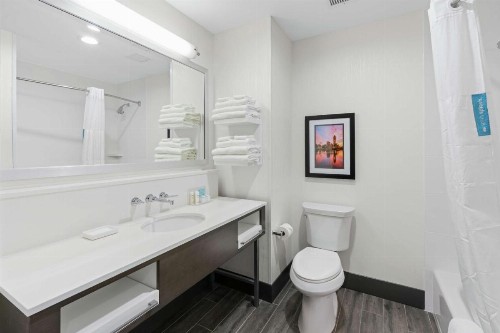 Hampton Inn & Suites Spokane Downtown-South - image 24