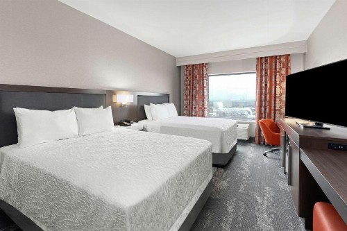 Hampton Inn & Suites Spokane Downtown-South - image 40