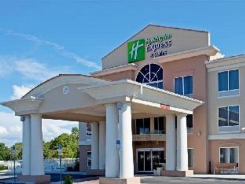 Holiday Inn Express Hotel & Suites Brooksville West - image 35