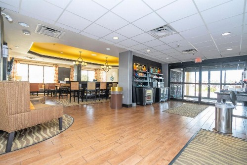 Hampton Inn by Hilton Spring Hill - image 34