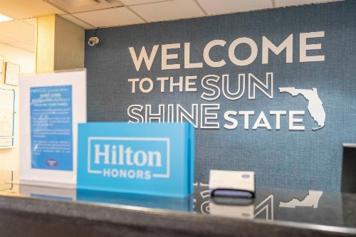 Hampton Inn by Hilton Spring Hill - image 43