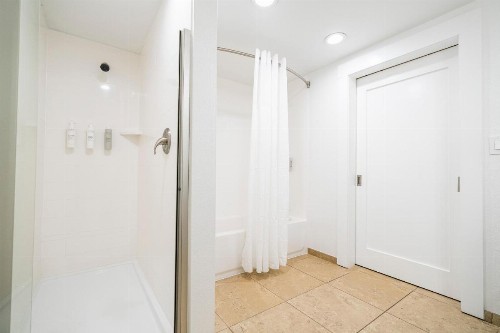 Hampton Inn by Hilton Spring Hill - image 48