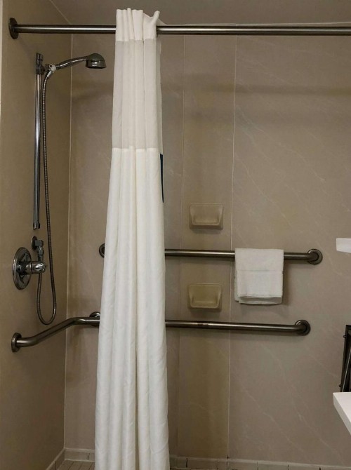 Hampton Inn by Hilton Spring Hill - image 5