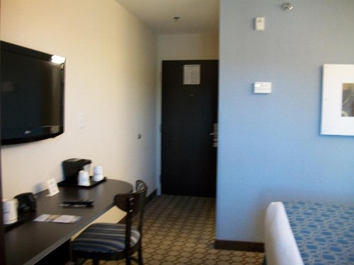 Microtel Inn & Suites by Wyndham Spring Hill/Weeki Wachee - image 3