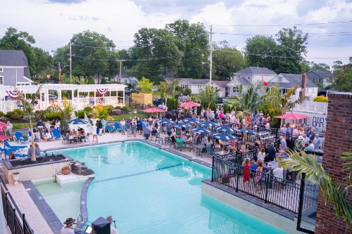 Doolan's Shore Club - image 20
