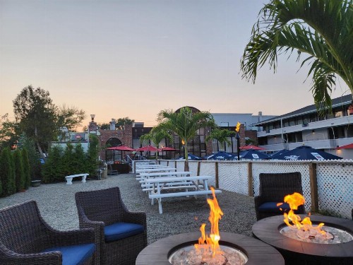 Doolan's Shore Club - image 22