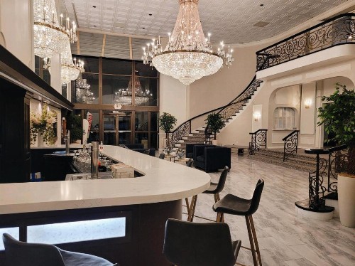Doolan's Shore Club - image 5
