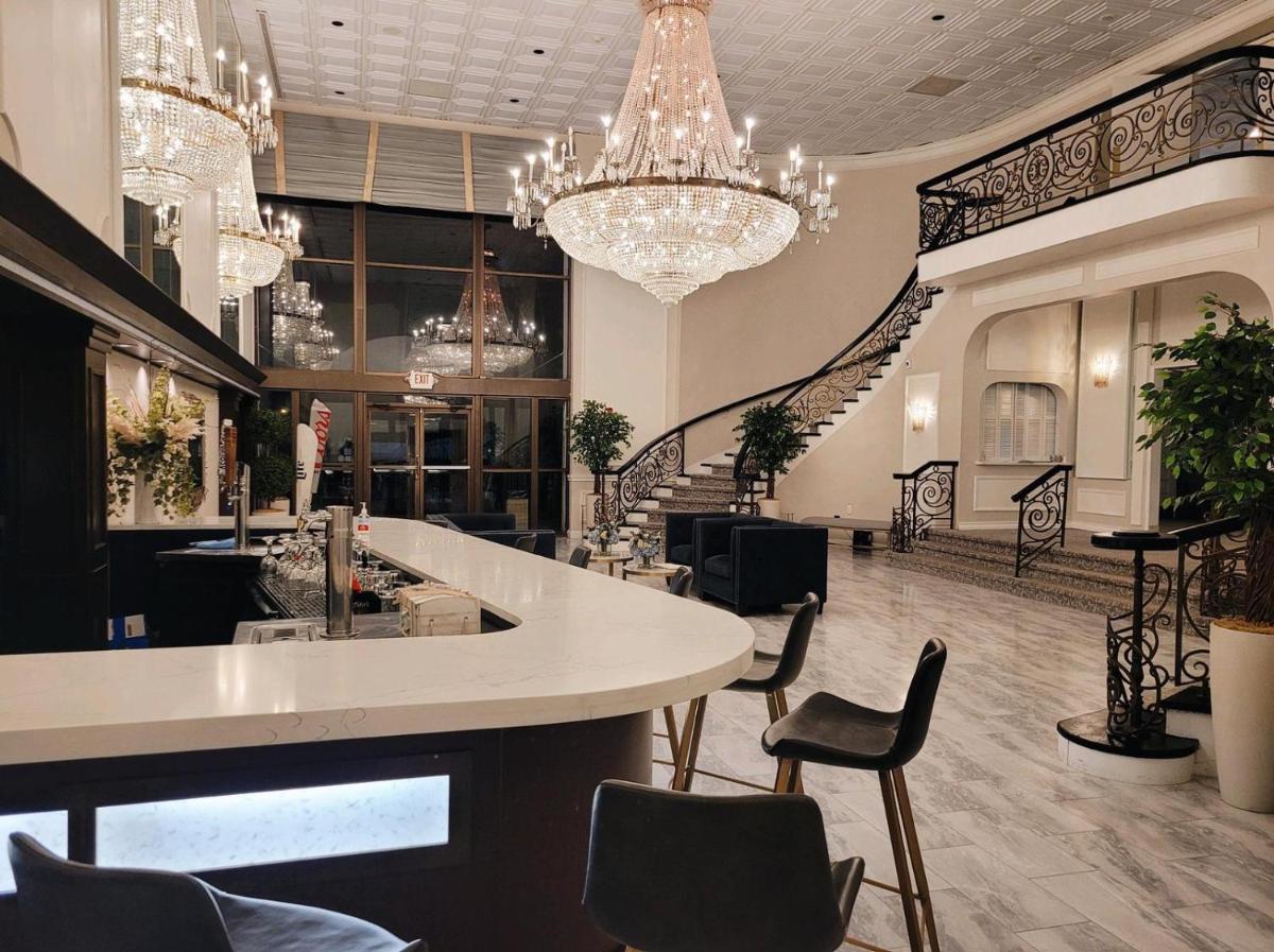 Doolan's Shore Club - image 5