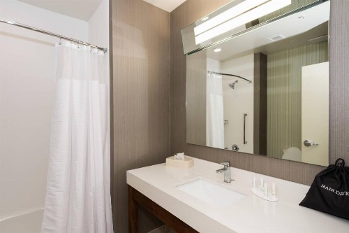 Courtyard by Marriott Fayetteville Fort Bragg/Spring Lake - image 21