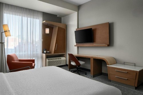 Courtyard by Marriott Fayetteville Fort Bragg/Spring Lake - image 8