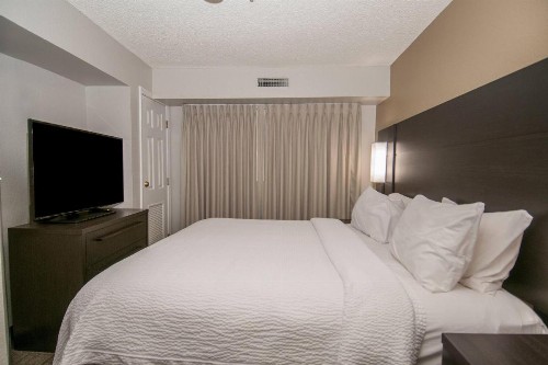 Residence Inn by Marriott Springdale - image 11