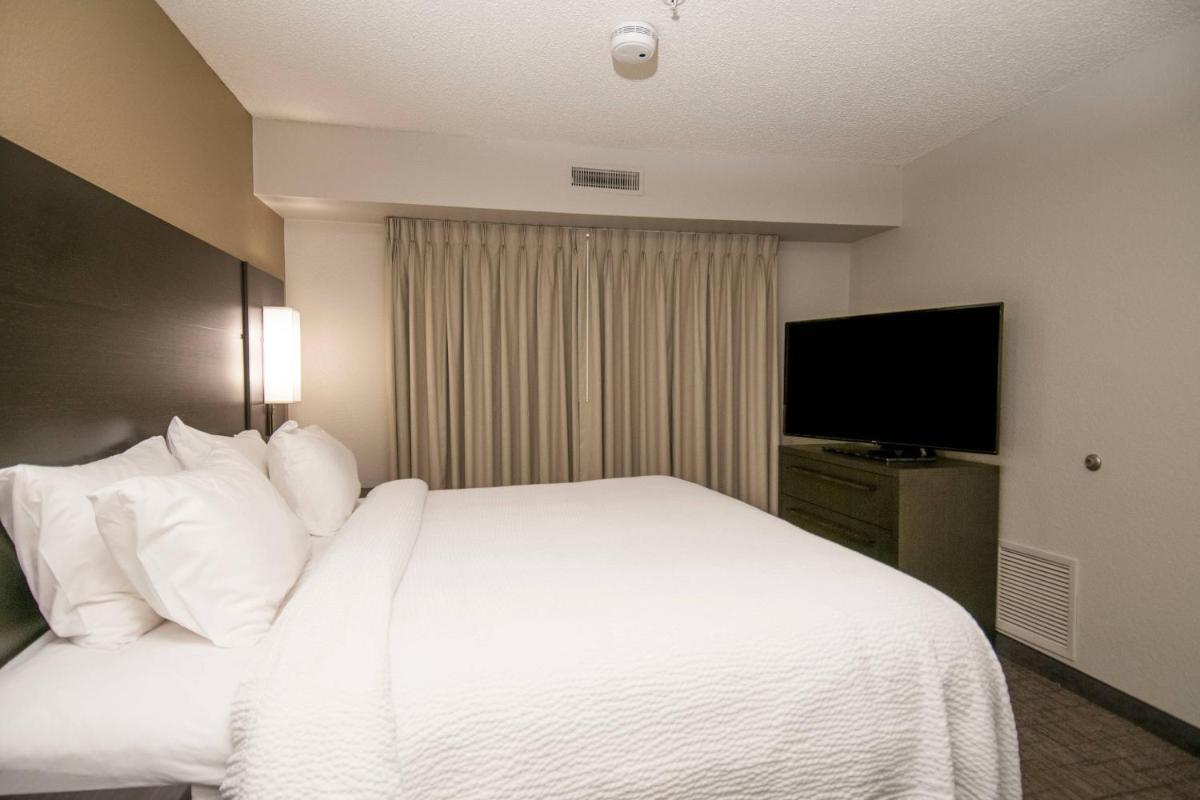 Residence Inn by Marriott Springdale - image 5